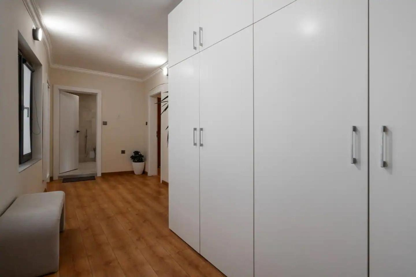 2-Bedroom Flat - Sunny Balcony Plovdiv Exterior photo